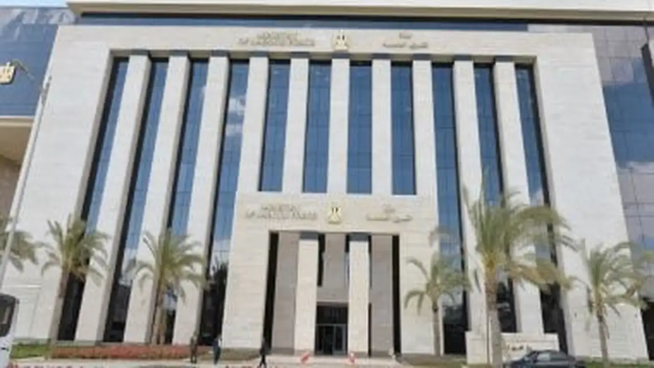 قانون العمل يحدد القواعد الجديدة لتنظيم عمل الأجانب داخل الأراضي المصرية